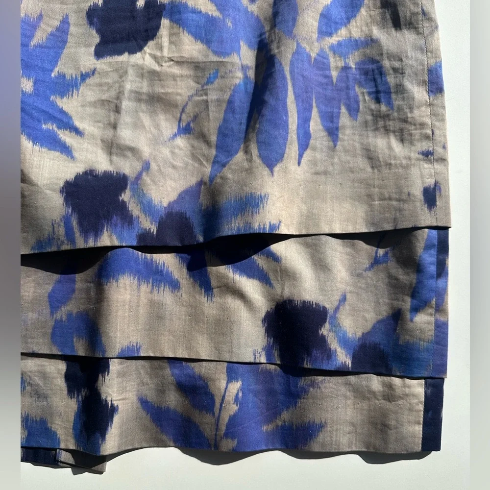 BOSS Satin Layered Blue and Greige Floral Pencil Skirt, 0